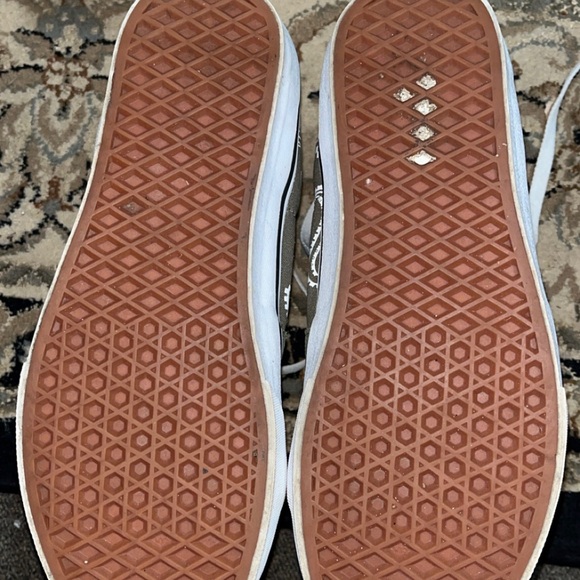 Unavailable - Picture 5 of 6